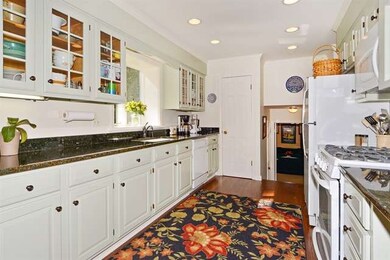 1038 Viking Ct, Batavia, IL 60510 - photo 7