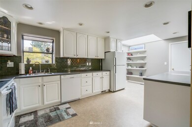 21523 90th Ave W, Edmonds, WA 98026 - photo 6