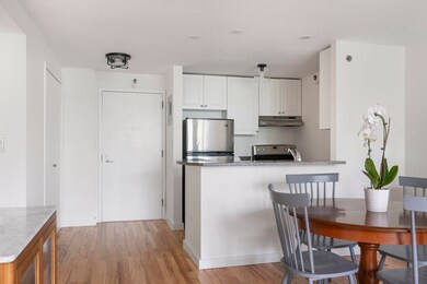 Parris Landing unit 5304, Boston, MA 02129 - photo 2