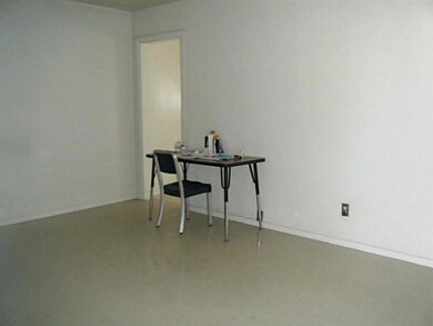 7858 Clover Way, El Paso, TX 79915 - photo 4