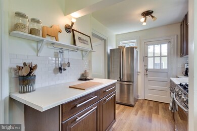 205 Pennsylvania Ave, Falls Church, VA 22046 - photo 6