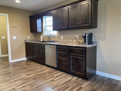 103 Bowling Alley Rd, Manchester, TN 37355 - photo 3