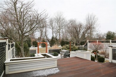 391 Kettle Pond Dr, Wakefield, RI 02879 - photo 4