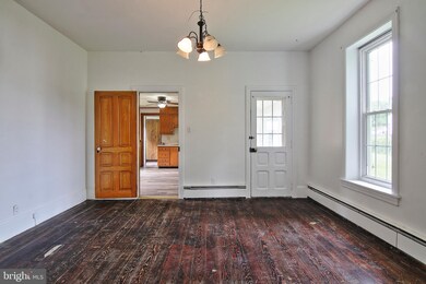 707 S Reading Ave, Boyertown, PA 19512 - photo 7