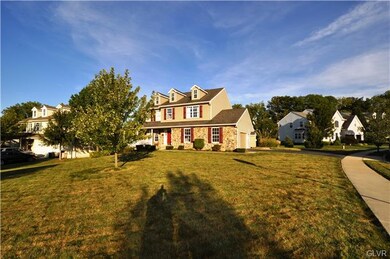 6944 Hearth Ln, Macungie, PA 18062 - photo 2