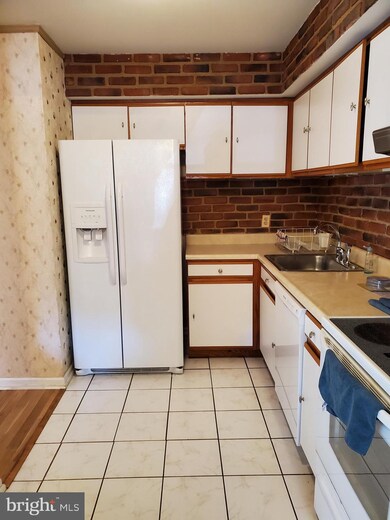 17 Sawmill Run, Norristown, PA 19401 - photo 3