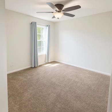 1433 Deer Creek Ln, Lake In the Hills, IL 60156 - photo 7