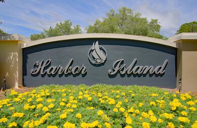 Harbor Island Sign