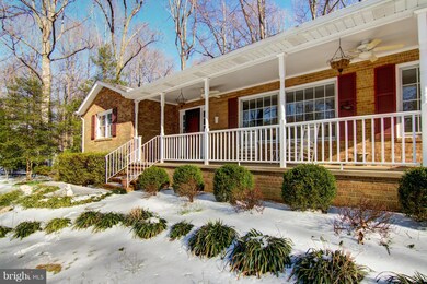 8153 Blandsford Dr, Manassas, VA 20111 - photo 2