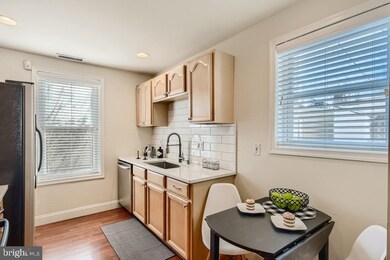 2211 Canary Ct, Baltimore, MD 21231 - photo 7