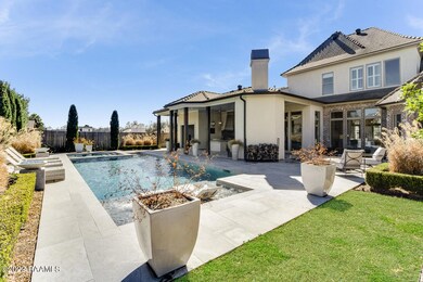 211 Winthorpe Row-25