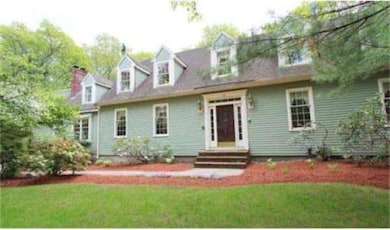 15 Dutton Park, Walpole, MA 02081 - photo 2