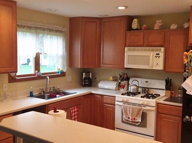 2416 W Rue du Lac Ct, Laporte, IN 46350 - photo 7