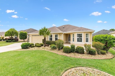 2070 Trout Ct, The Villages, FL 32162 - photo 2
