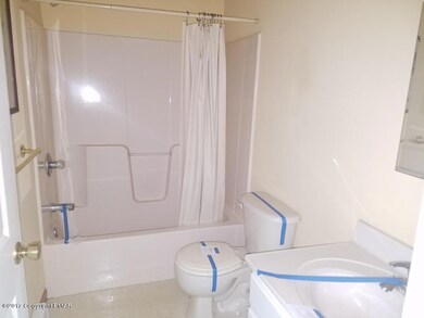 317 Route 390, Cresco, PA 18326 - photo 7