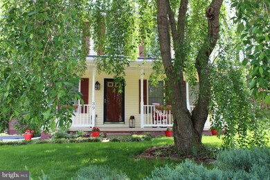 39 Wheat Ct, Shepherdstown, WV 25443 - photo 2