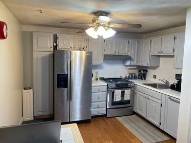 3 Karen Cir unit 15, Billerica, MA 01821 - photo 3
