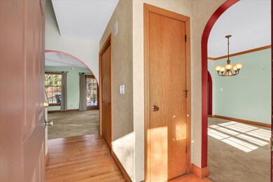 2002 O Donnell Dr, Champaign, IL 61821 - photo 5