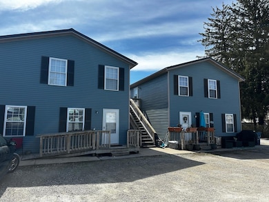 135 & 137 W Wayne St, Spencer, IN 47460 - photo 3