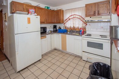 381 2nd St, Albany, NY 12206 - photo 5