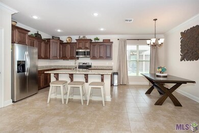 6437 Yatton Dr, Addis, LA 70710 - photo 5