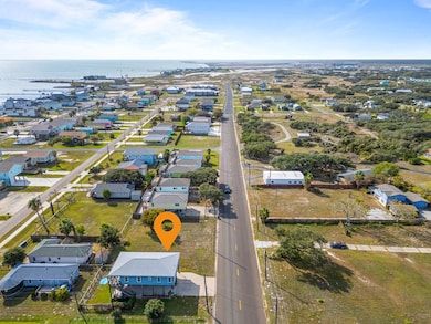 1308 S Church St, Rockport, TX 78382 - photo 6