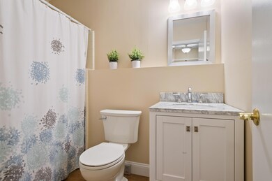 14_271DwightRd_8_Bathroom_HiRes