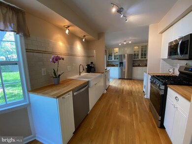 15918 Jerald Rd, Laurel, MD 20707 - photo 5