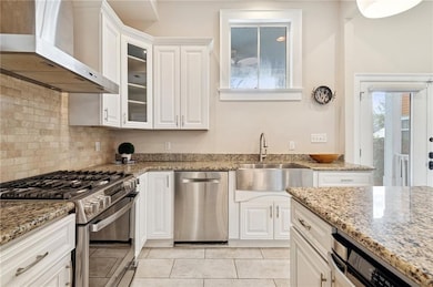 321 Eleonore St, New Orleans, LA 70115 - photo 7