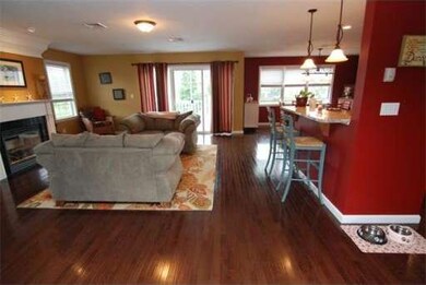 418 Hampton Way, Abington, MA 02351 - photo 3