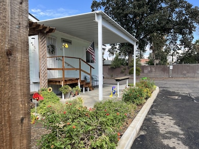 820 S Chinowth St unit 93, Visalia, CA 93277 - photo 4