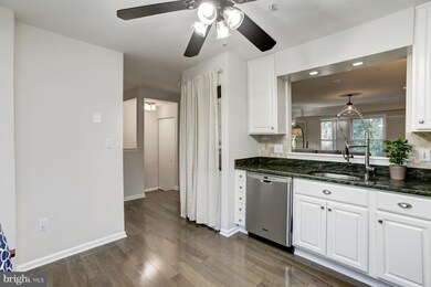 11323 Morning Gate Dr, Rockville, MD 20852 - photo 6