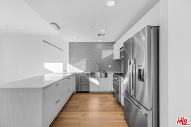 2000 N Beachwood Dr unit 1, Los Angeles, CA 90068 - photo 5