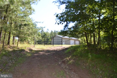 243 Swaim Ln, Berkeley Springs, WV 25411 - photo 2