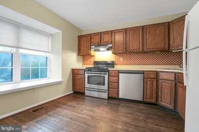 509 Waller Way, Norristown, PA 19403 - photo 3