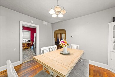 3435 Altamont Ave, Cleveland, OH 44118 - photo 6