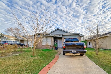 7317 Greenyard Dr, Houston, TX 77086 - photo 3