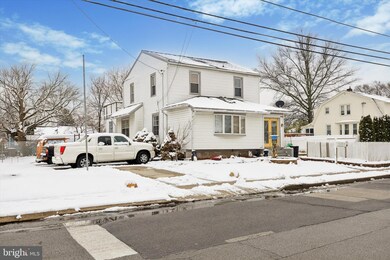 37 N Ridgeway Ave, Glenolden, PA 19036 - photo 2