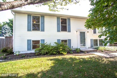 5571 Hunting Horn Dr, Ellicott City, MD 21043 - photo 3