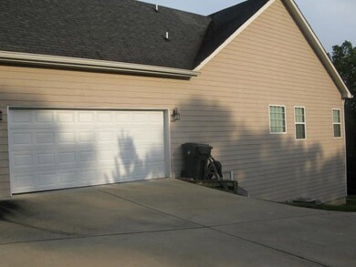 611 Dodds Walk, Macon, GA 31220 - photo 2