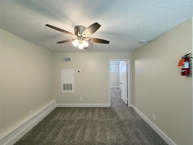 5415 Scott St unit 26, Houston, TX 77021 - photo 2