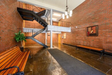 575 Broad St unit 313, East Weymouth, MA 02189 - photo 5