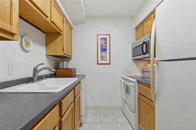 1921 Prytania St unit J, New Orleans, LA 70130 - photo 7