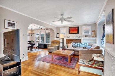 2188 The Plaza, Schenectady, NY 12309 - photo 3