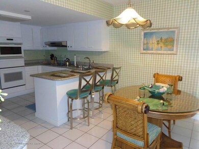 KITCHEN 007