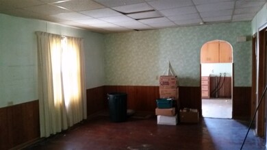 Large Living/Dining Room