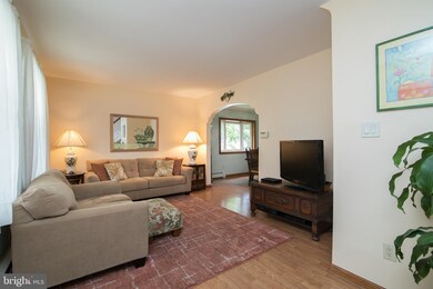 253 W Graisbury Ave, Audubon, NJ 08106 - photo 4