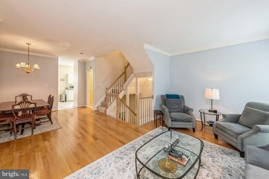 2486 Clover Field Cir, Herndon, VA 20171 - photo 6