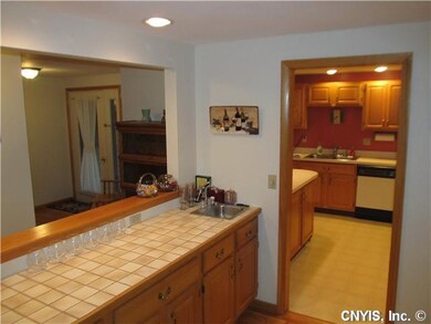 Interior Space/Layout Tiled Ceramic Wet Bar with R