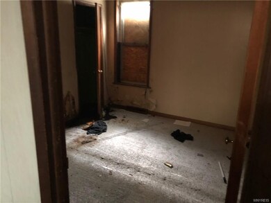 1926 Niagara St, Niagara Falls, NY 14303 - photo 6